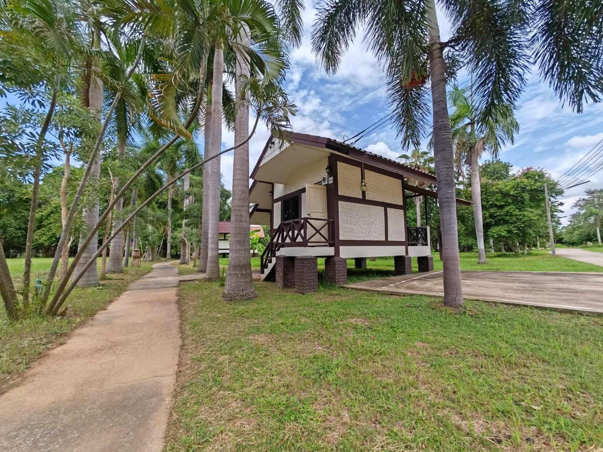 Rs Phong Riverside Resort Khon Kaen Dış mekan fotoğraf