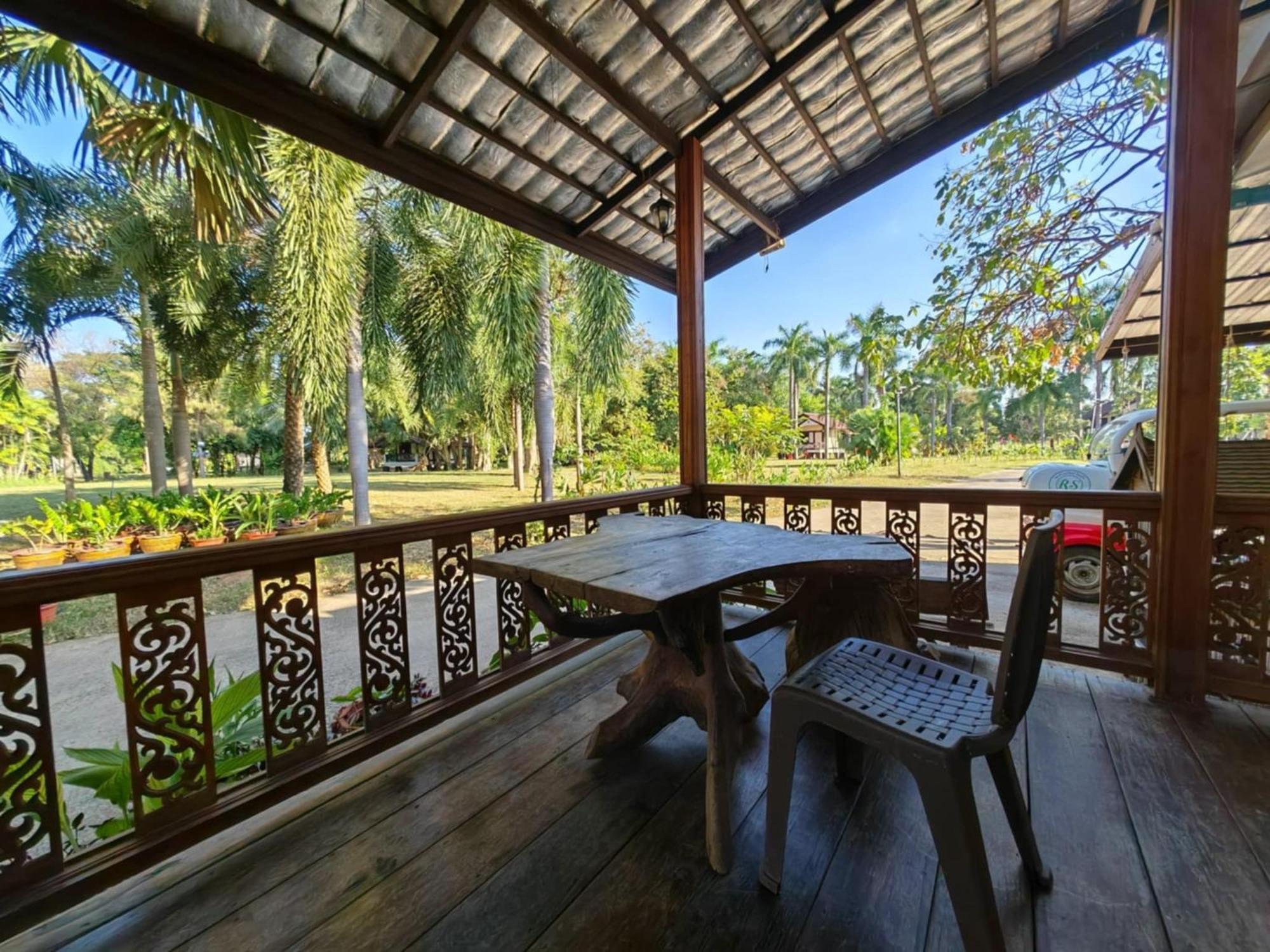 Rs Phong Riverside Resort Khon Kaen Dış mekan fotoğraf