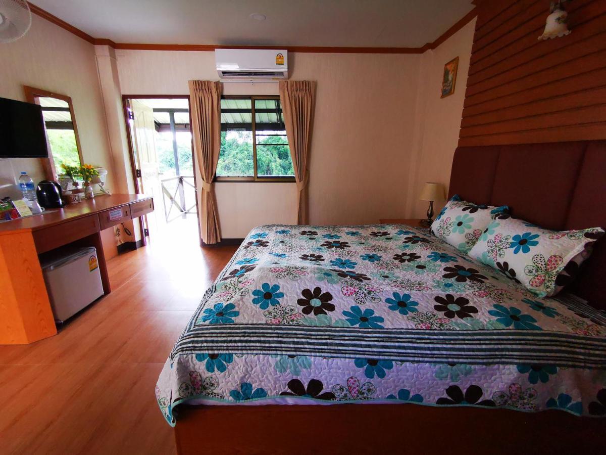 Rs Phong Riverside Resort Khon Kaen Dış mekan fotoğraf