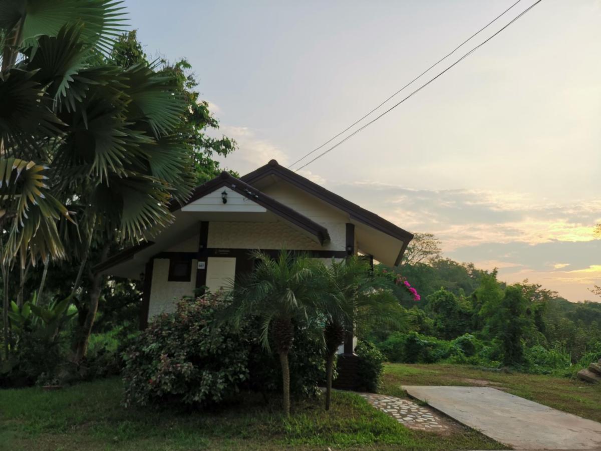 Rs Phong Riverside Resort Khon Kaen Dış mekan fotoğraf